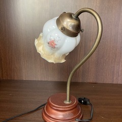 引き渡し先が決定しました　アンティーク 卓上ランプの画像