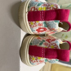 子供　花柄　スリッポン　19センチの画像