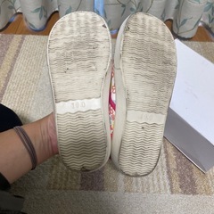 子供　花柄　スリッポン　19センチの画像