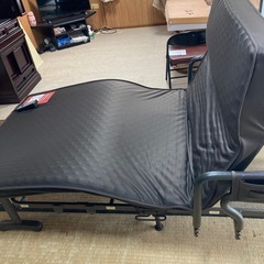 折りたたみベッド
の画像