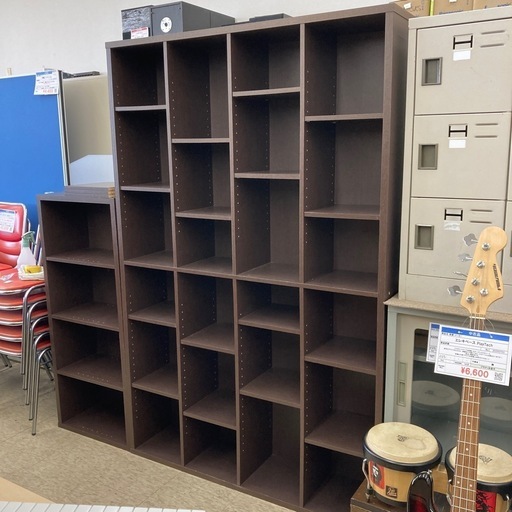 【ジモティー割引で最大15％OFF⭐️】木目調 本棚 セパレート ダークブラウン