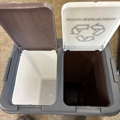 ダストボックスの画像