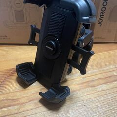 自転車 バイク スマホ ホルダー 片手操作 デュアル 振動 ダンパー 衝撃吸収 手ぶれ補正 オートバイ 簡単取付 耐衝撃 スマホホルダー 携帯電話 自転車ホルダー 落下防止 360度回転 振動吸収 iPhone 16 / 16 Pro / 16 Plus / 16 Pro Max / iPhone 15 / 15 Pro / 15 Plus等 まとめ買い歓迎　卸ます　アマゾン引き上げ商品　倒産品　ネット商材　卸ます　転売　アマゾン引き上げ商品　卸し　問屋　倒産品　転売OK　ネット商材　アマゾンの画像