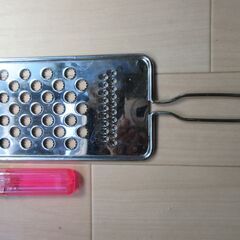 すりおろし器の画像