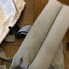 【訳ありお得】エルゴベビー 抱っこひも&インファントインサートの画像
