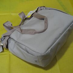 カメラバック　ニコン　カジュアルトートCT1BG ベージュ未使用の画像