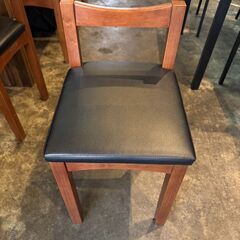 3人掛け用カウンターテーブル×チェア3脚セットの画像