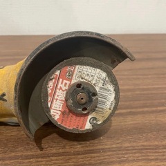 DEWALT　 ディスクグラインダ　100mm　電動工具の画像