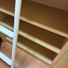 ニトリ　システムベットデスクの画像