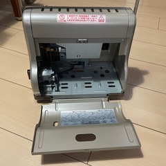 （取引中）NITINEN(ニチネン)  カセットボンベ式ガスヒーター  ミセスヒート KH-013の画像