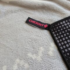 【新品】CHERRY  マウスパッドの画像
