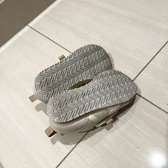 美品アシックス　スニーカー　サイズ17の画像