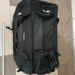 折りたたみできるペットキャリーの画像