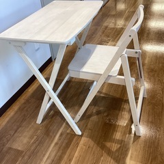 折りたたみ机と椅子のセット【町田市再生家具】251191の画像