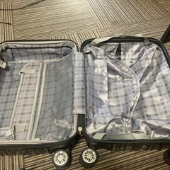 旅行用キャリーケース（1人用）の画像