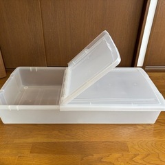 収納ケース2個　あげますの画像
