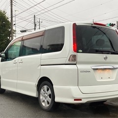 格安！車検有り！日産セレナの画像