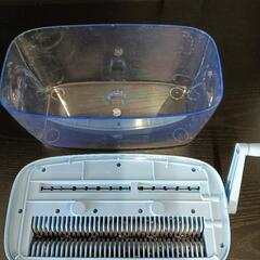 【25＊70177】◆オフィス事務机用◆3wayバンドシュレッダー◆電気代不要◆OHMオーム電機HS-230の画像