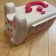 メルちゃん　うさぎさんきゅうきゅうしゃ　の画像