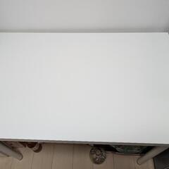 テーブルの画像