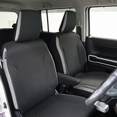 人気の衝突軽減付きハイブリッド軽SUV(^_-)-☆の画像