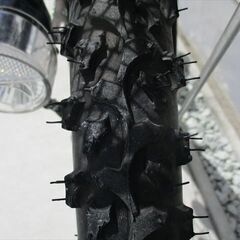 E389★16800円★整備済み 中古子供自転車 JrMTB　ブラック　LEDオートライト　６段【22インチ 】の画像