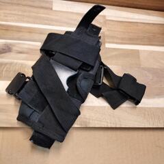 サバゲ ハンドガン ホルダーの画像