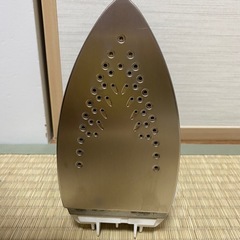 コードレス　スチームアイロン　東芝2010年製の画像