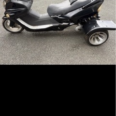 トライク　三輪バイクの画像