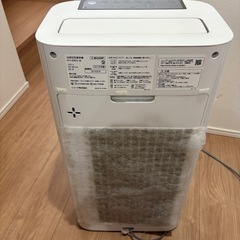 Sharp 空気清浄機　2019年製の画像