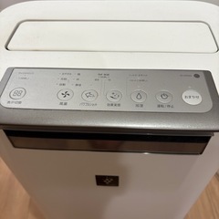 Sharp 空気清浄機　2019年製の画像