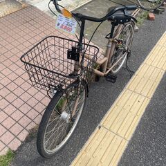 リサイクルショップどりーむ天保山店　No315 自転車　シティサイクル　26インチ　ギア切替付き🎵　LEDオートライト付き♪の画像