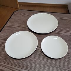 セラミックプレート3点セットの画像