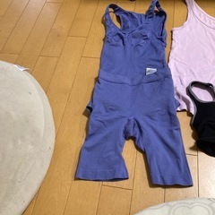 タンクトップなどの画像