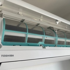  【美品】東芝 2023年製 エアコン 6畳用／使用4ヶ月のみ の画像