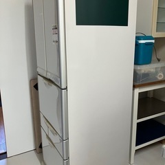冷蔵庫の画像