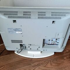 26型液晶テレビ(ソニー製、2010年製)の画像