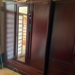 府中家具工業　タンスの画像