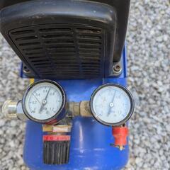 100Vオイルレスコンプレッサー動作確認済みの画像