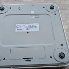 タニタ　体重計　ホワイト　HD-661-WHの画像