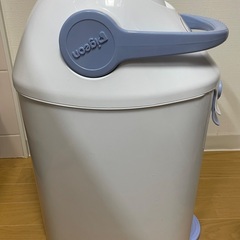 ピジョン　おむつ　ゴミ箱の画像