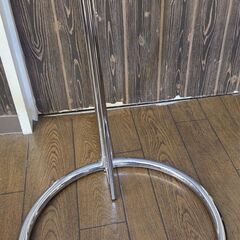 アイリーングレイ ガラスサイドテーブル リプロダクト【現状渡し】カグマニアの画像