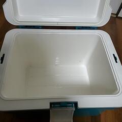クーラーボックス/釣り用の画像