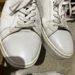GUスニーカー　27.0の画像