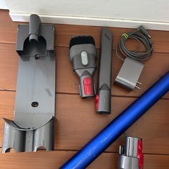 dyson コードレス掃除機 V8
の画像