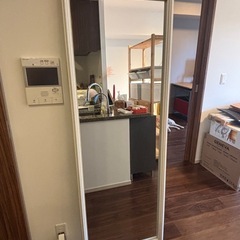 ホワイトウッドフレーム全身ミラーの画像