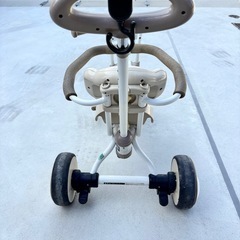 プーさん手押し三輪車
の画像