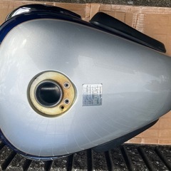 ☆美品！W650ガソリンタンクキレイですの画像