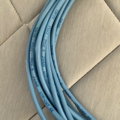 tokyo fuji tpcc5 24awg utp-cat5e 10mの画像