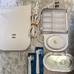 Bluetooth搭載！圧倒的な歯垢除去力　ブラウンoralＢ　プラチナホワイト　White7000 の画像